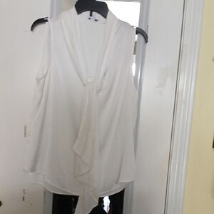 Elegant White Sleeveless Blouse